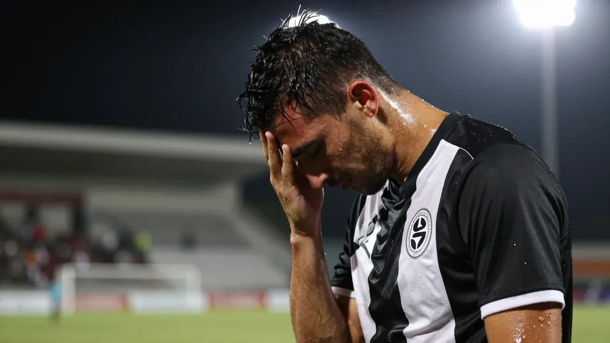 Borussia Mönchengladbach will face Karlsruhe again in the DFB Cup and suffered a 4-3 home defeat to newly-promoted...