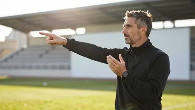 Borussia Mönchengladbach reagiert auf die katastrophale Saisonstart-Bilanz von null Punkten und stellt mit Alexander...